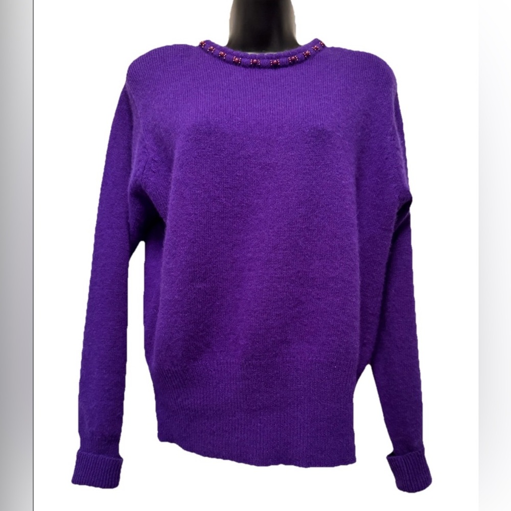 Vtg Yarn Works Lambswool Angora Sweater Women’s M Royal Purple Beads Accent